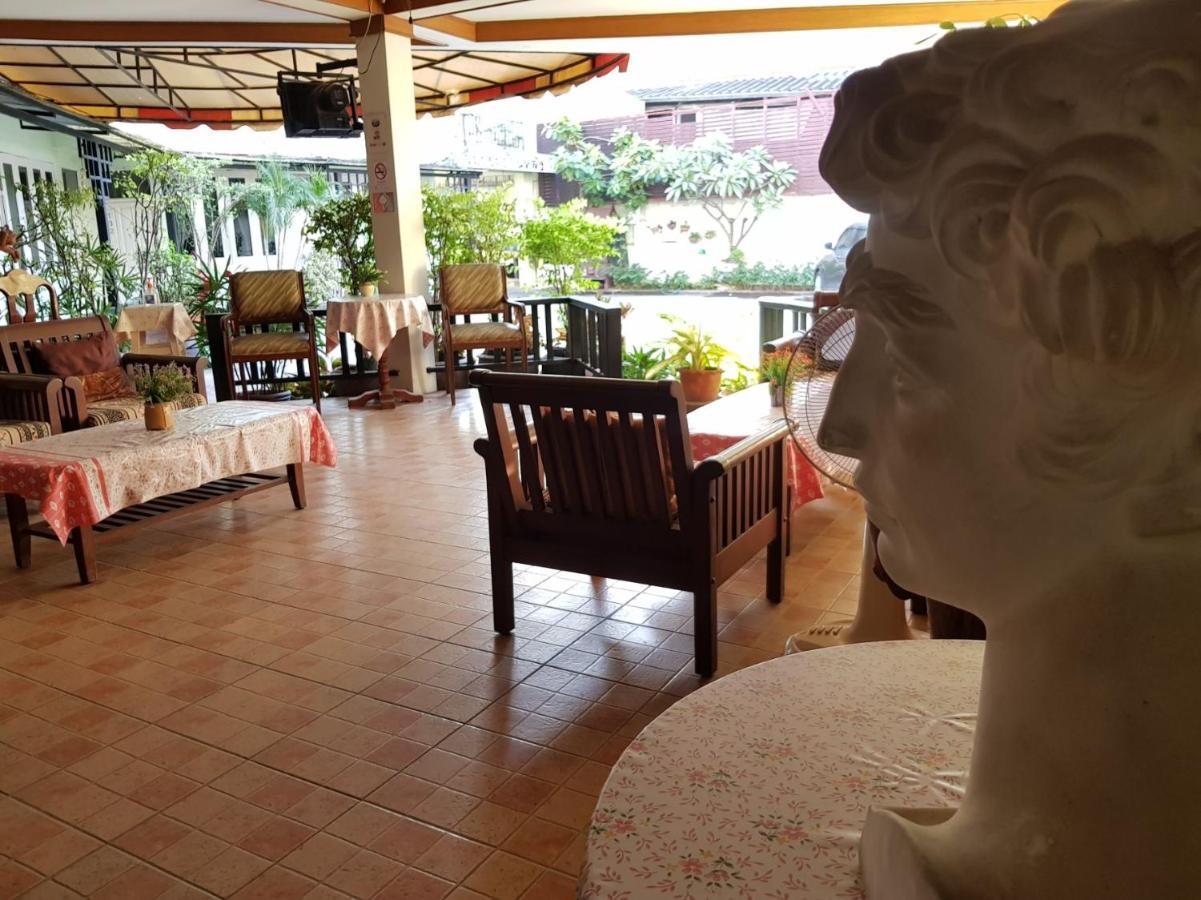 Casa Holiday Hotel Sha Phitsanulok Exteriör bild